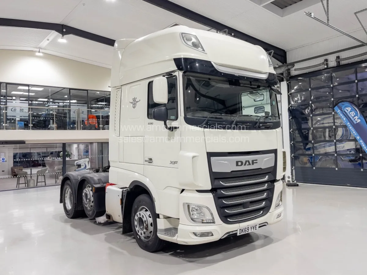 2019 DAF XF 530 SUPERSPACE - Image 1