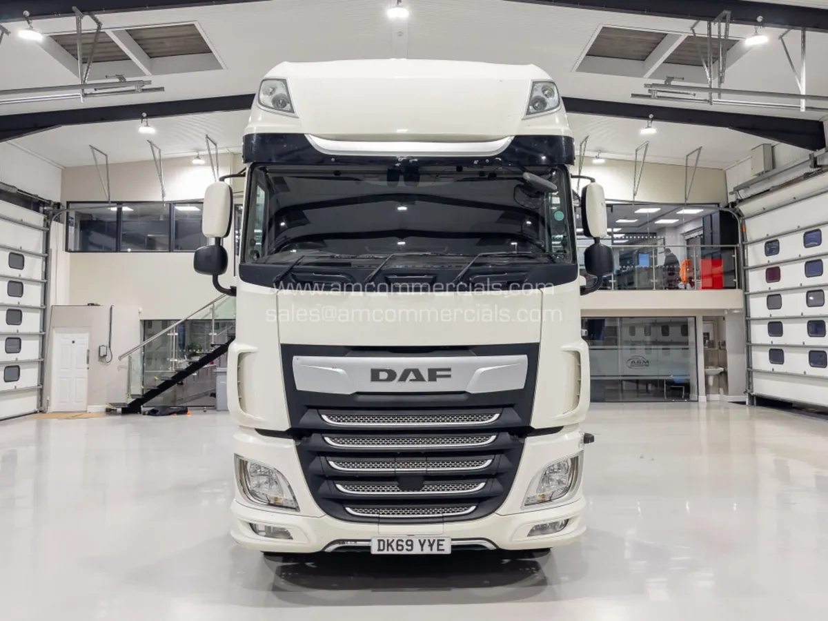 2019 DAF XF 530 SUPERSPACE - Image 2
