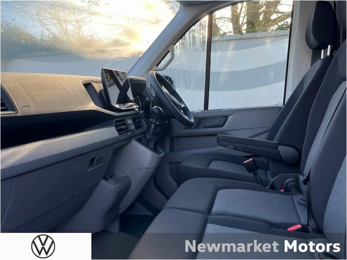 Volkswagen Crafter ( NEW 2026 ) 30 MEDIUM WHEEL BA - Image 4