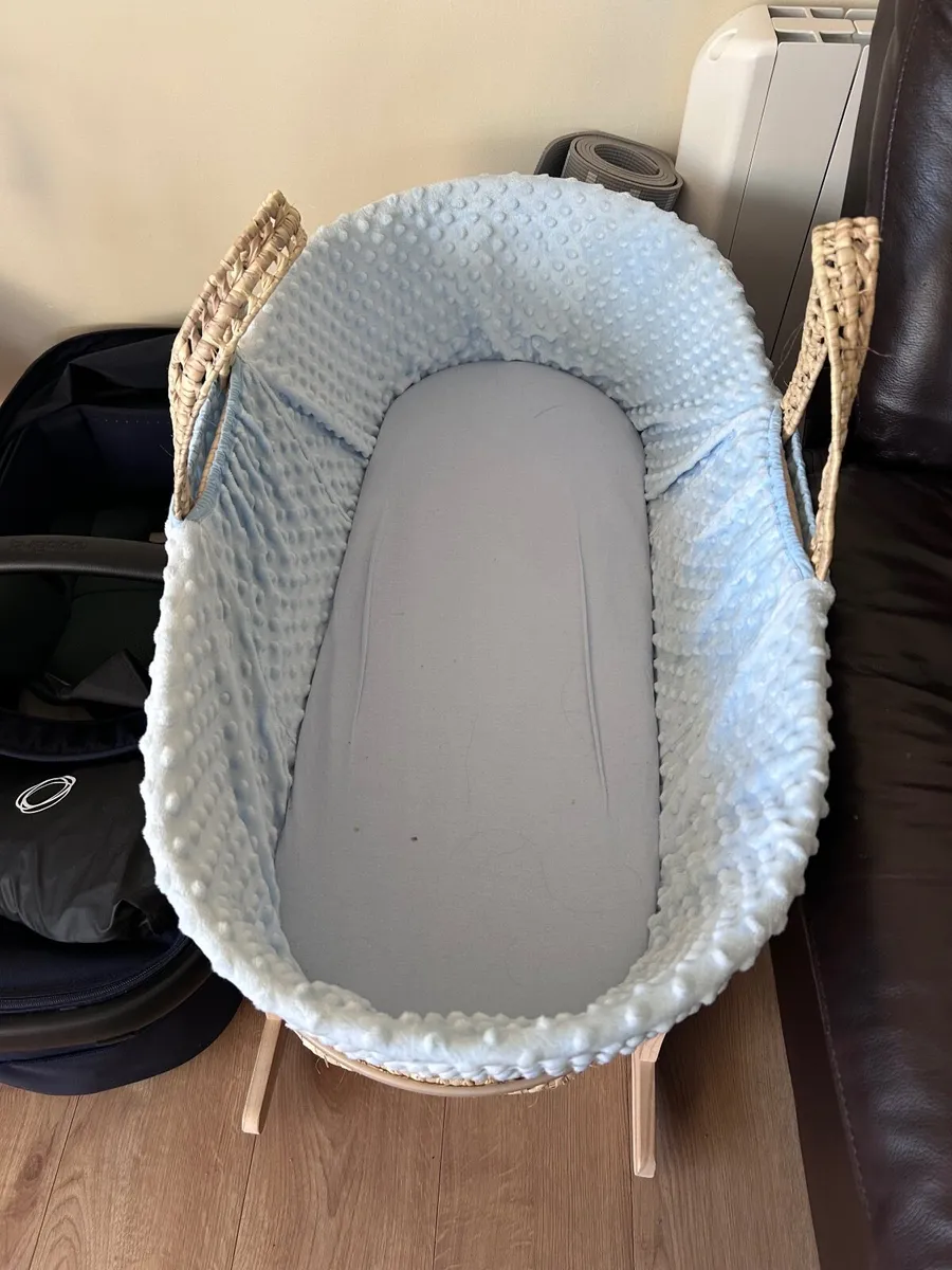 Moses Basket - Image 1