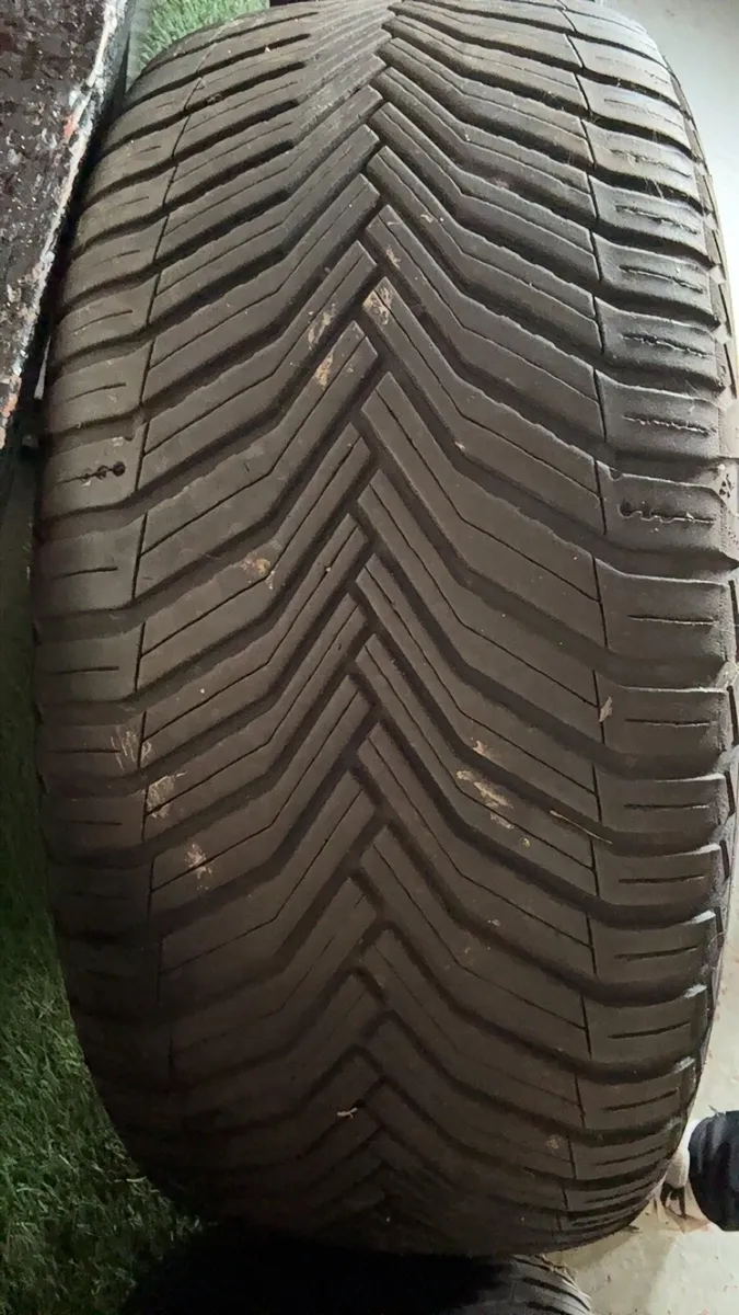 Alloys and tyres - Image 4