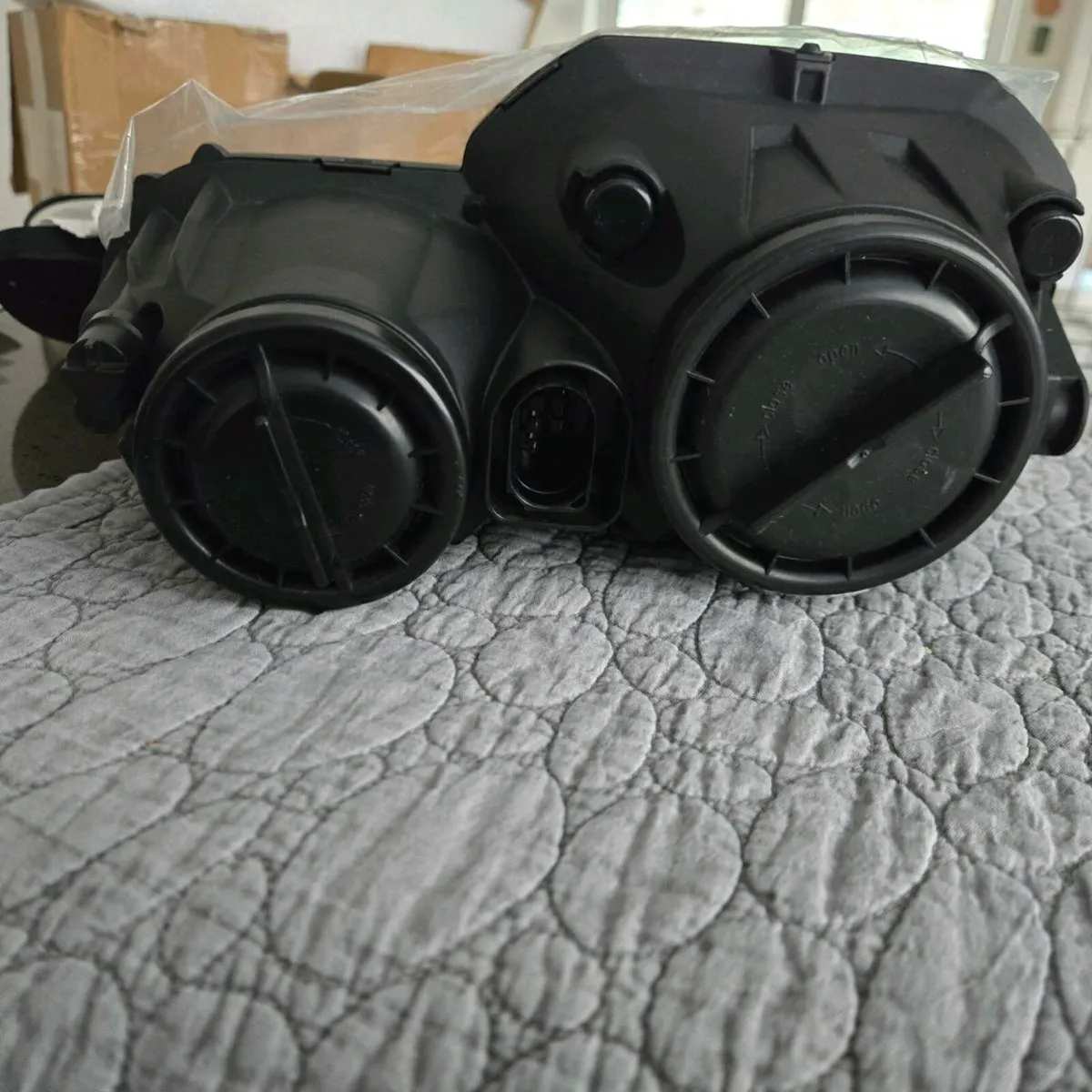 BMW F800 headlight - Image 2