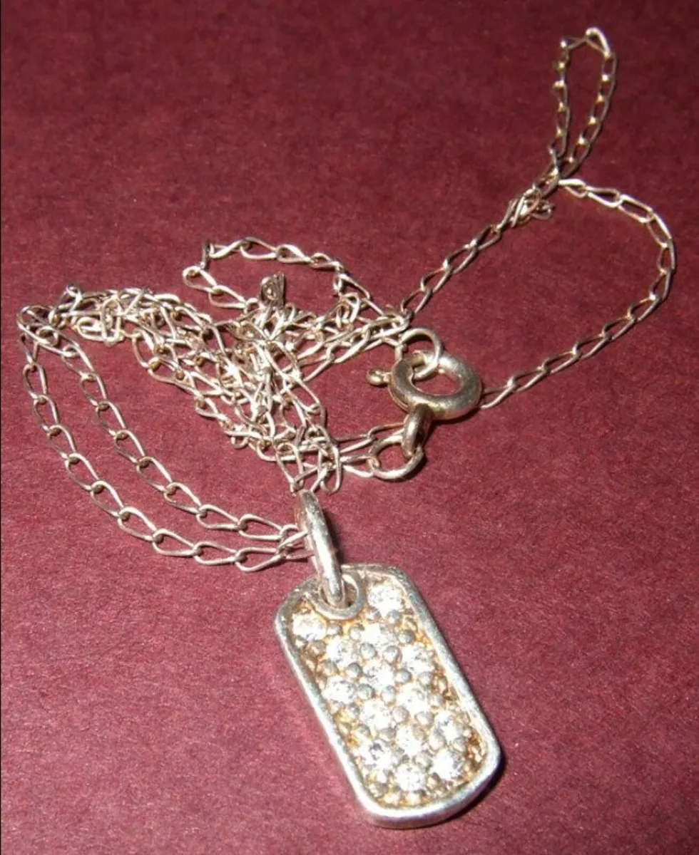 Vintage Hallmarked Silver / Diamond Pendant - Image 3