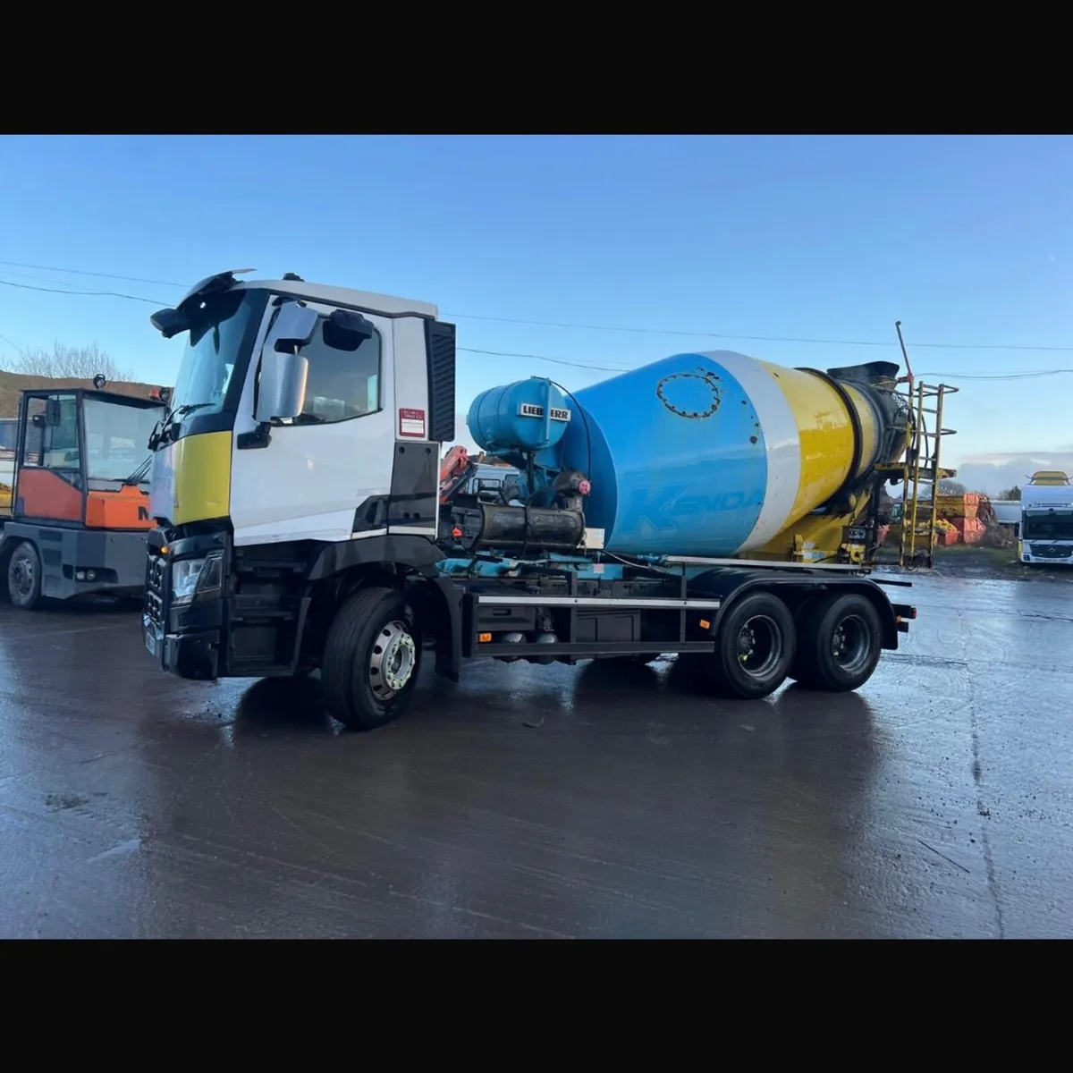 Renault Liebherr Mixer - Image 3