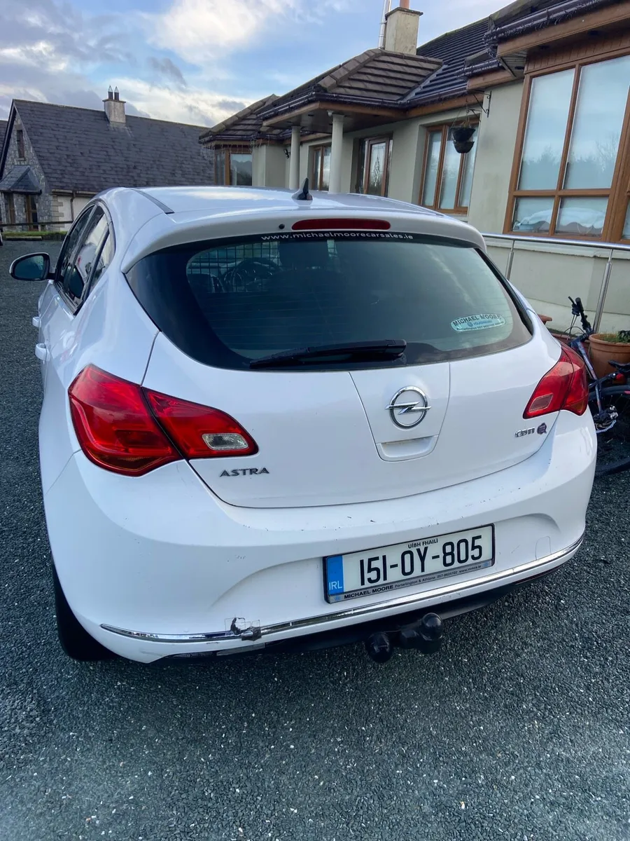 Opel Astra Commercial - Image 2