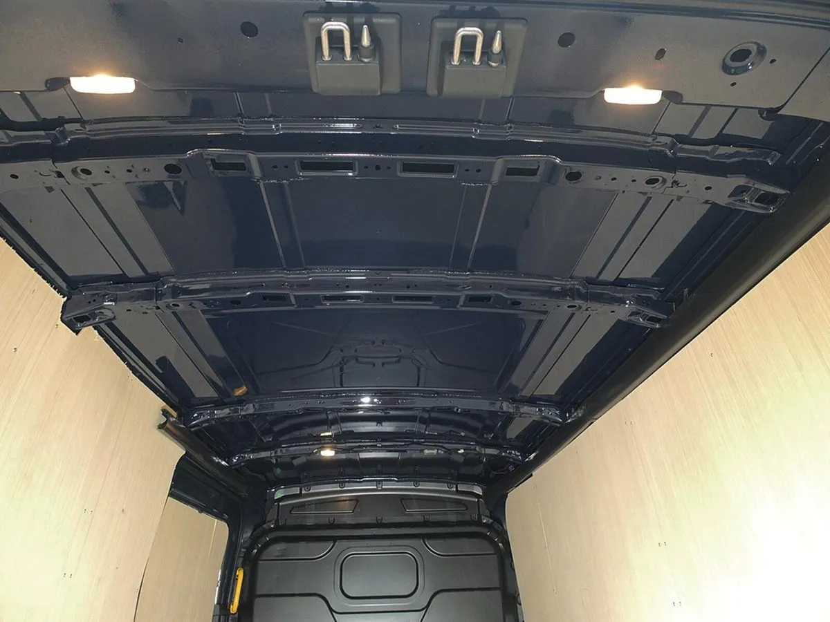 2023 Ford Transit Medium Roof Panel Van - Image 4