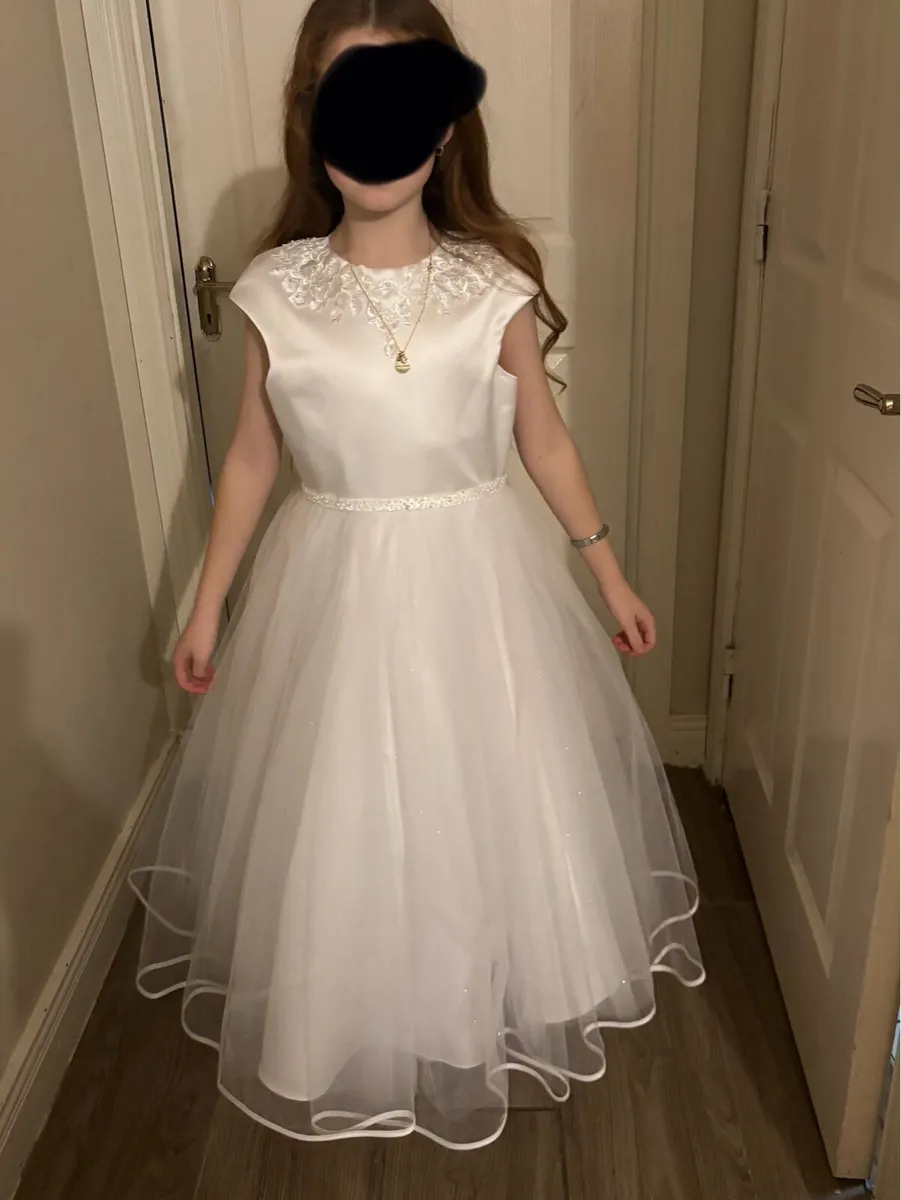 Communion dress - Image 4