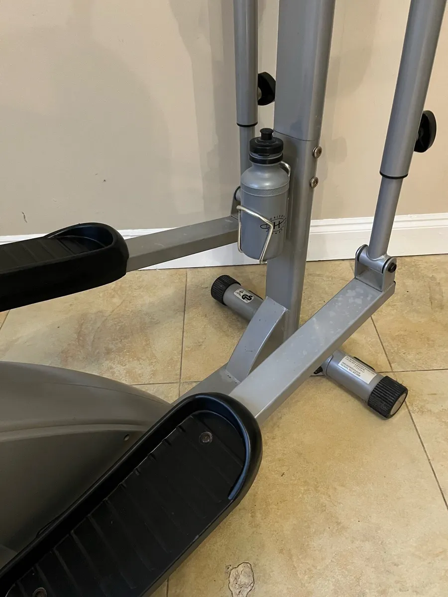 Reebok electronic systems cross trainer elliptical - Image 4