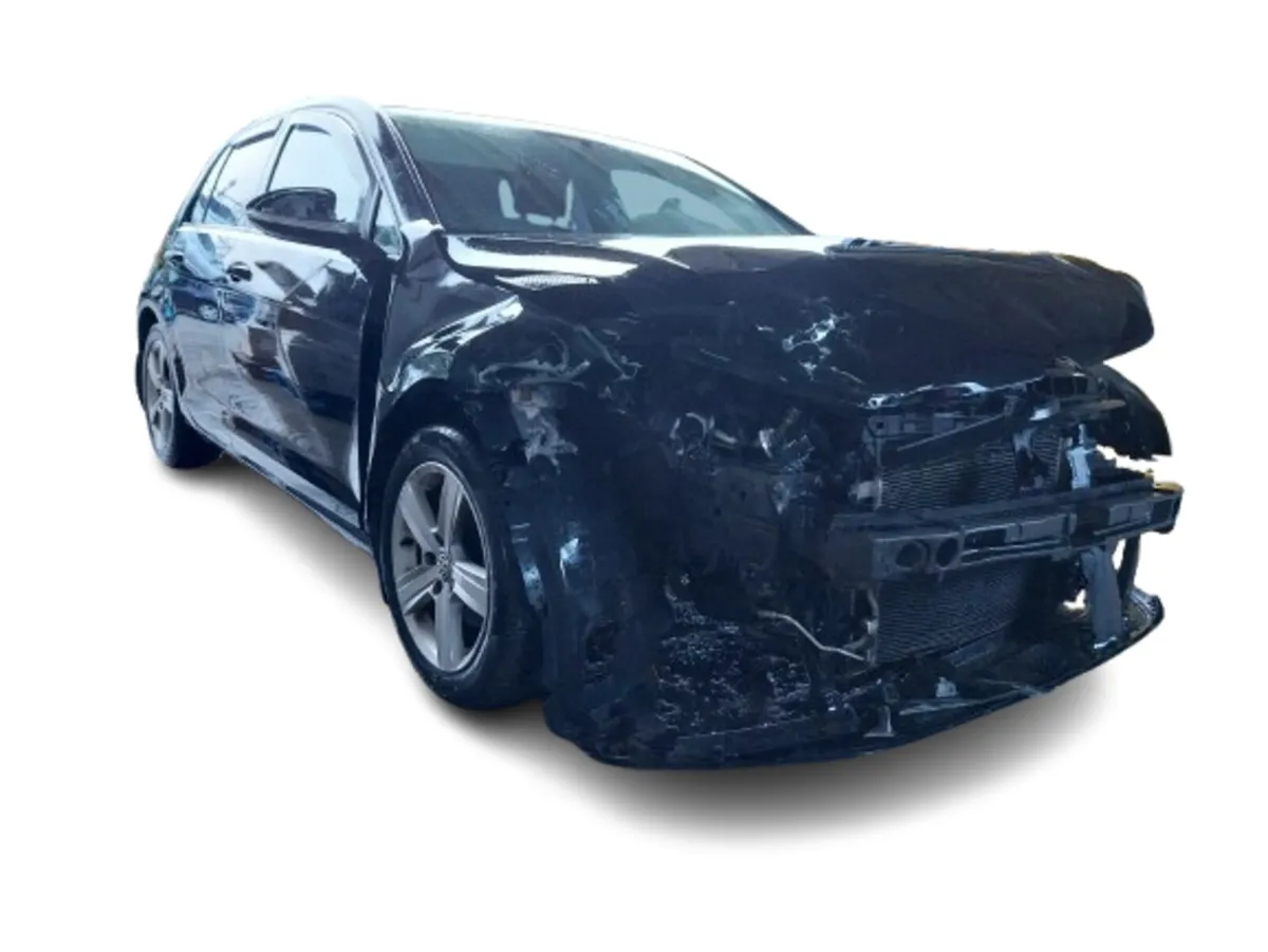2014 VOLKSWAGEN GOLF For Breaking/Dismantling - Image 1