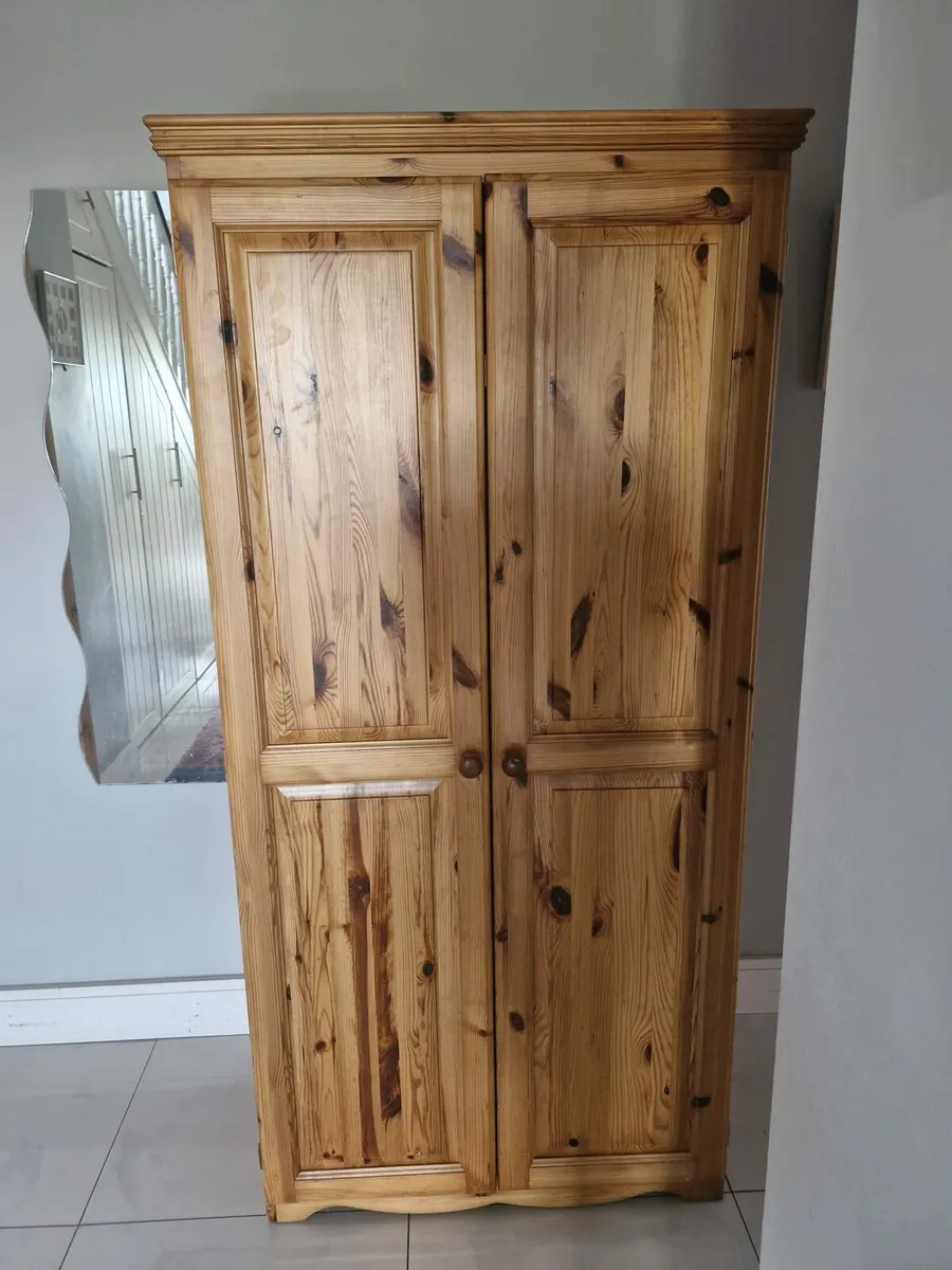 Wardrobe - Image 2