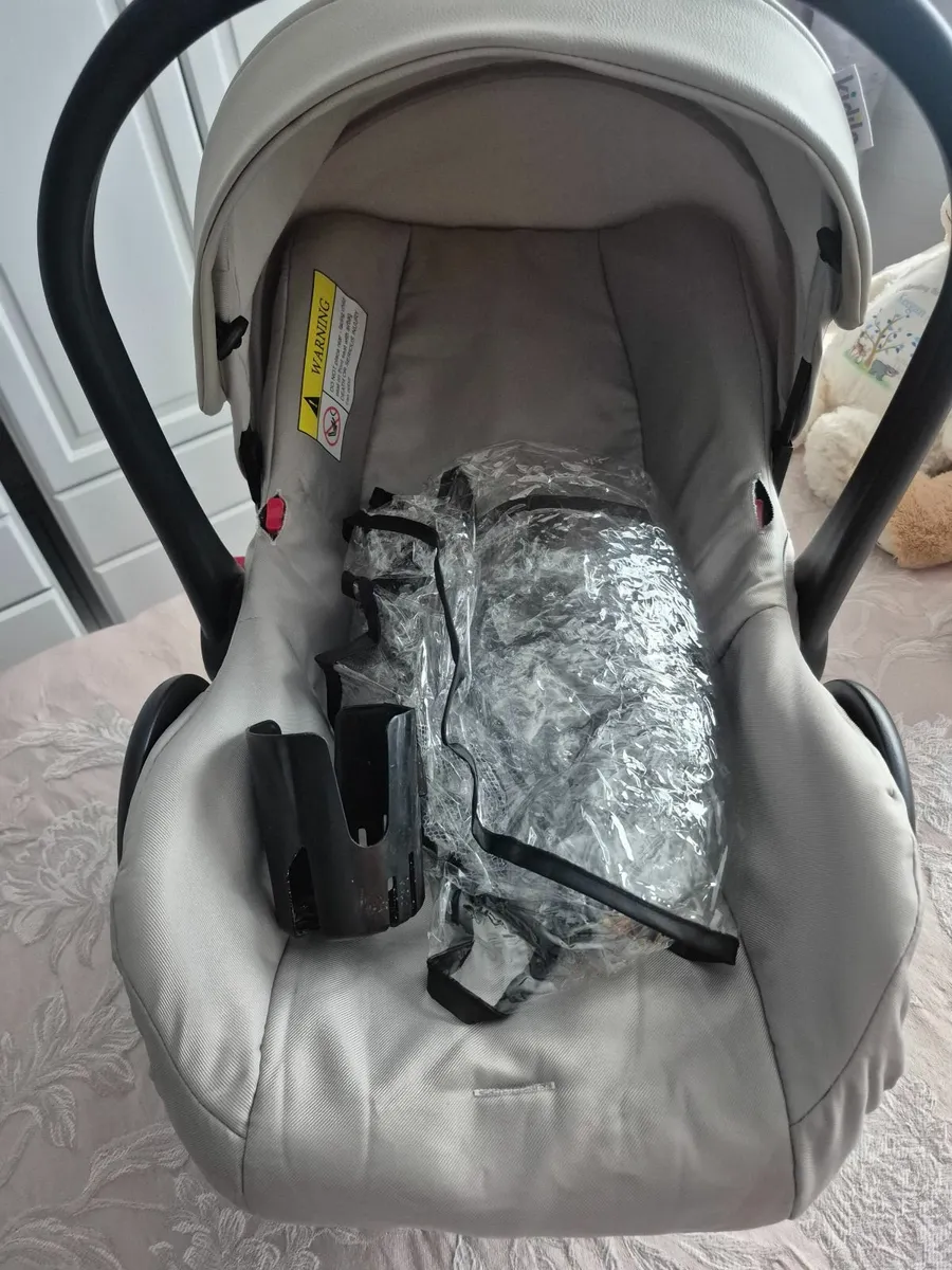 3 in 1 Kidilo Travel System - Image 4