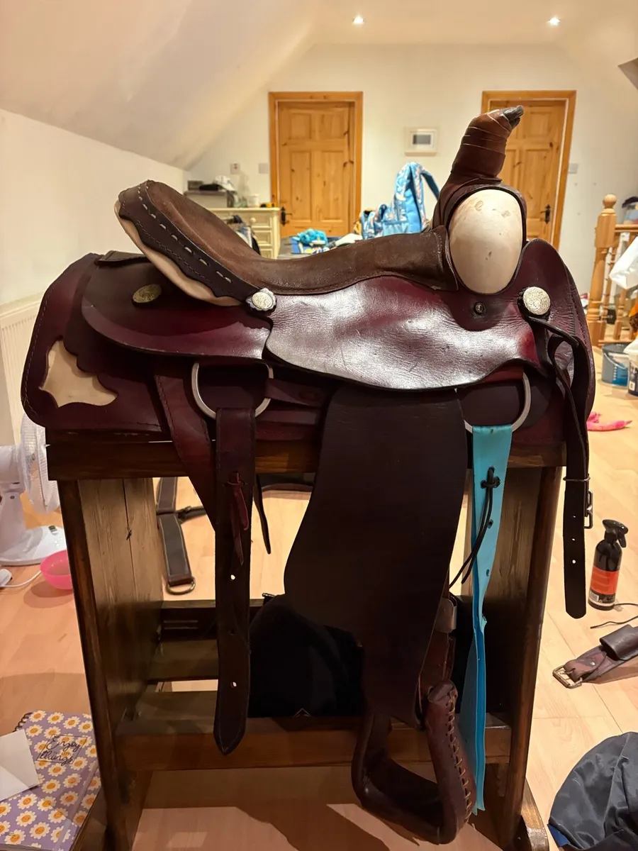 Western Saddle - Image 4