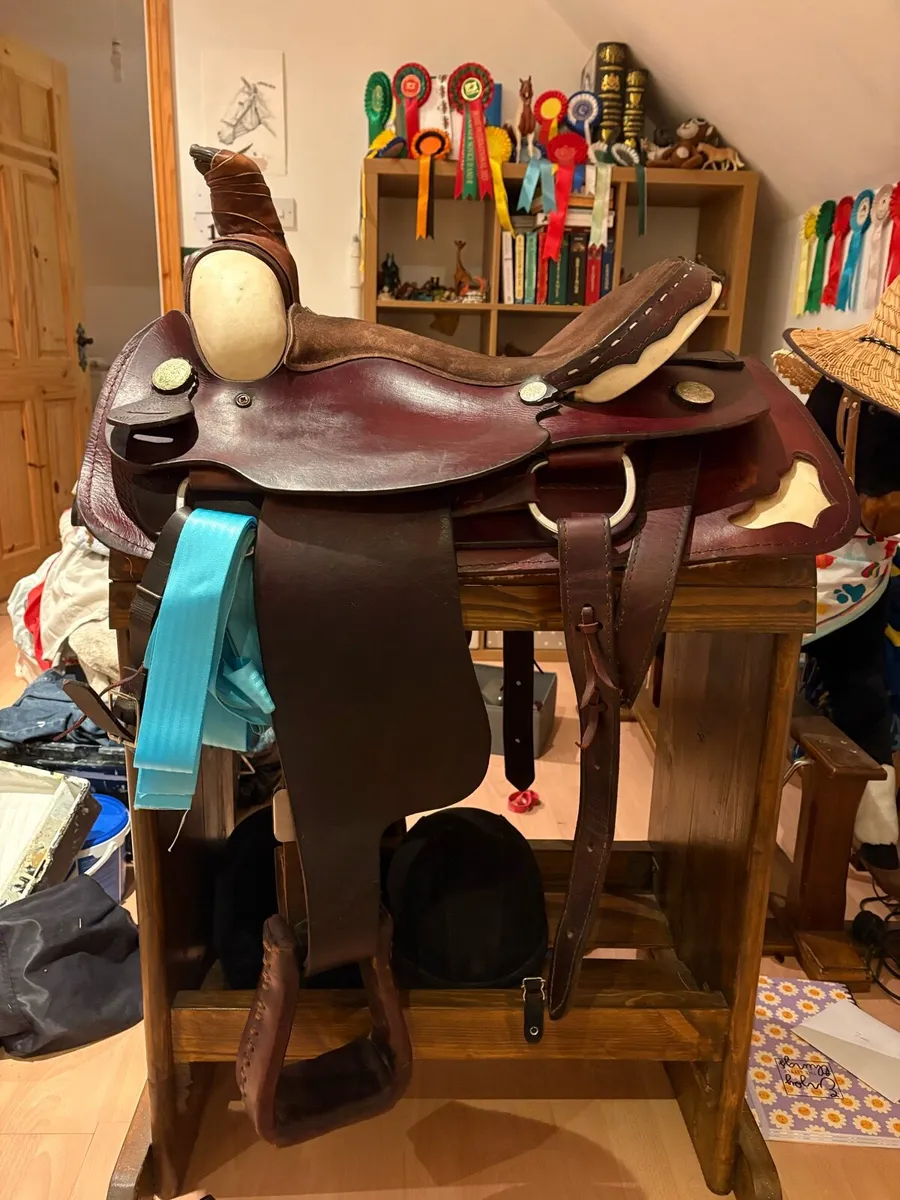 Western Saddle - Image 1