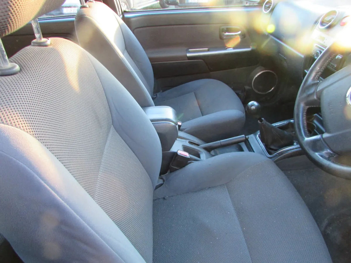 Isuzu D-Max 2011 3.0TDi - Image 3