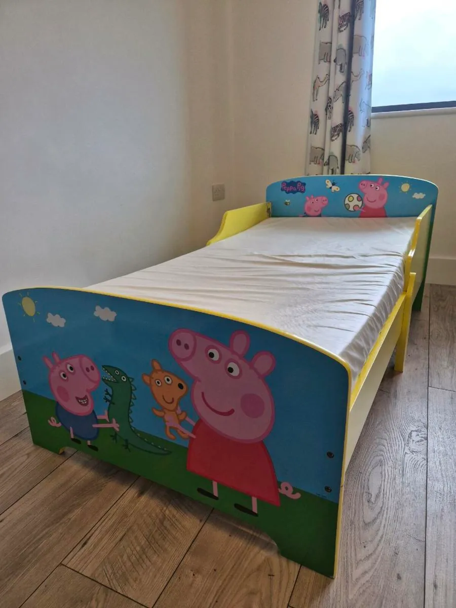 Peppa Pig Toddler Bed - Image 1