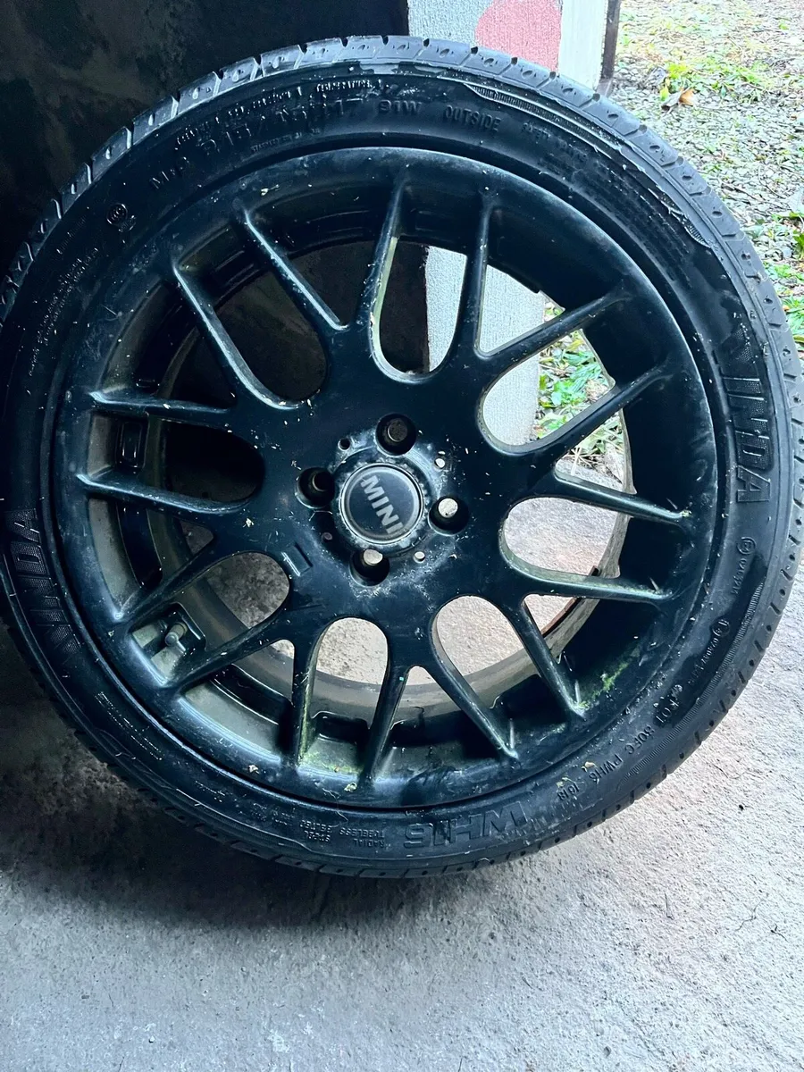 Alloys and tyres for Mini - Image 2