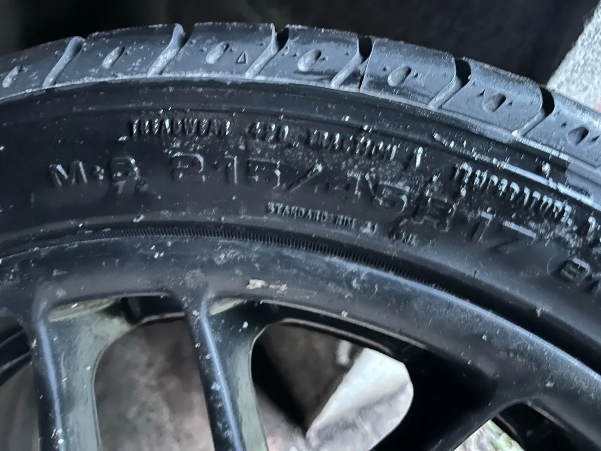 Alloys and tyres for Mini - Image 3