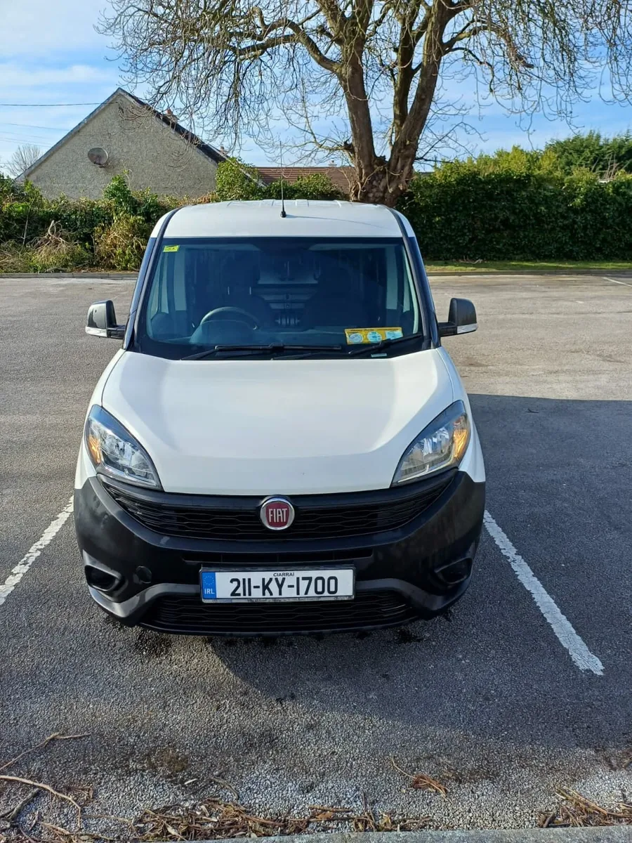 2021 FIAT DOBLO CVRT 03/26 TAX 06/26 - Image 1