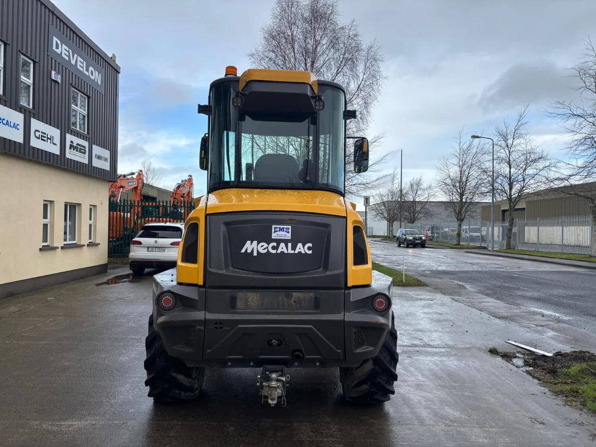 2022 MECALAC 6sMDX Hi-Spec Low Hours - Image 4