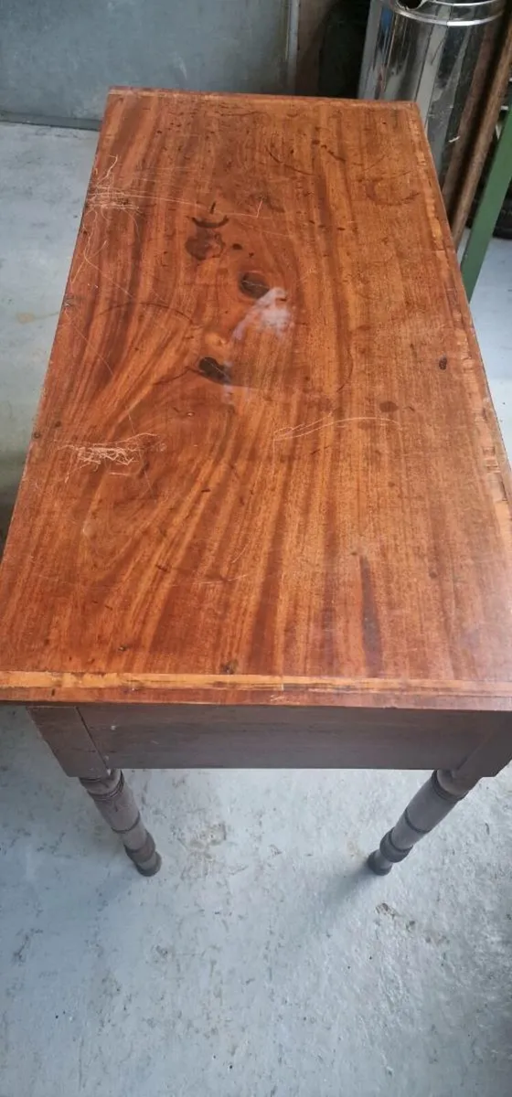 Antique table - Image 2