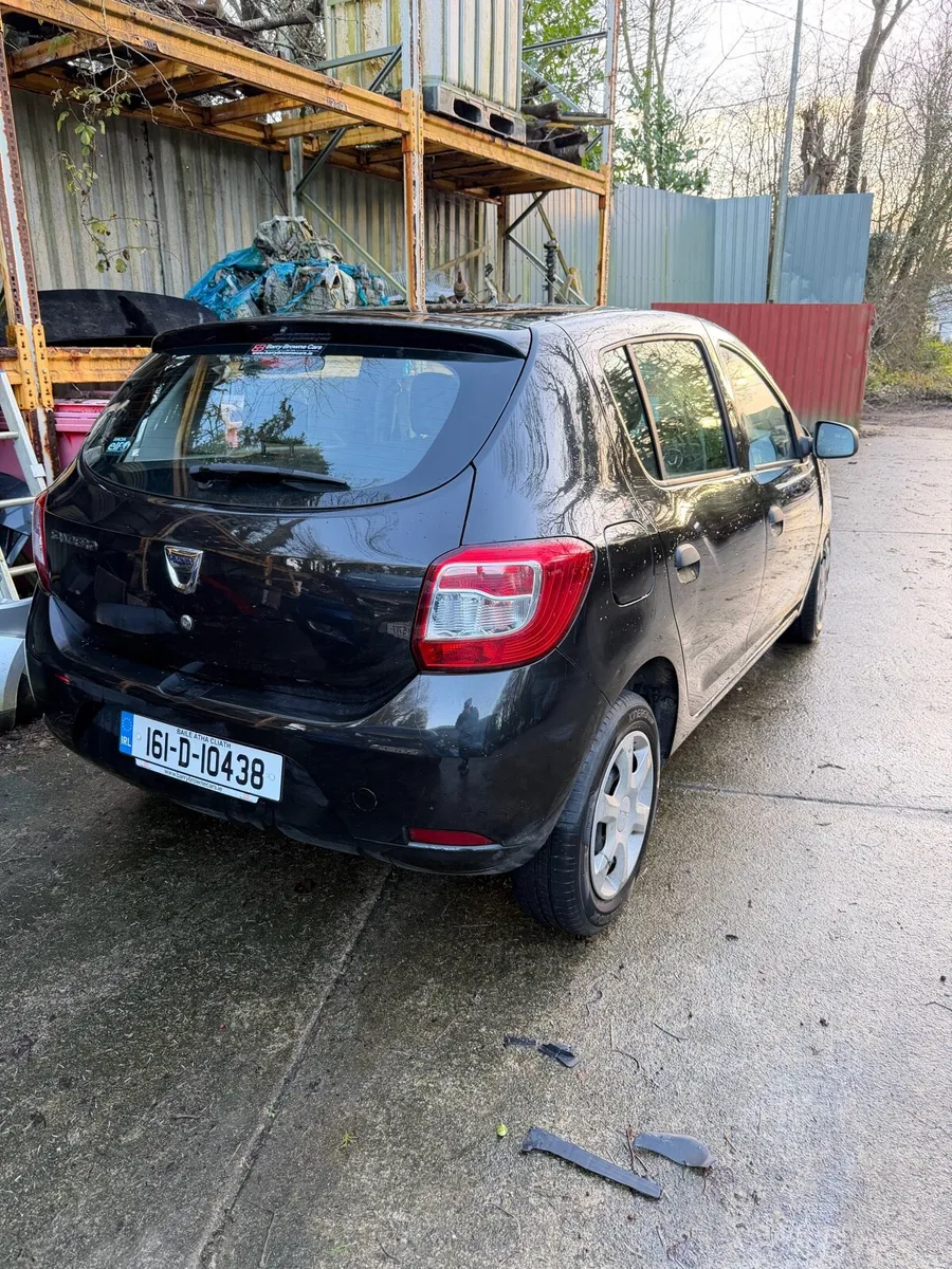 2016 Dacia Sandero - Image 2