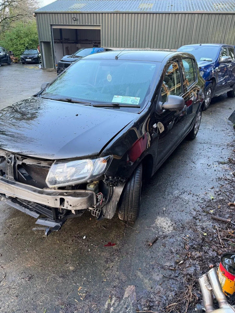 2016 Dacia Sandero - Image 4