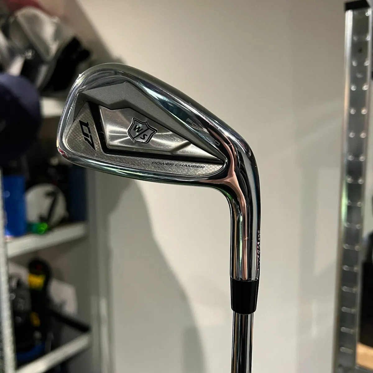 Wilson Staff D7 Forged #4 Iron - Image 1