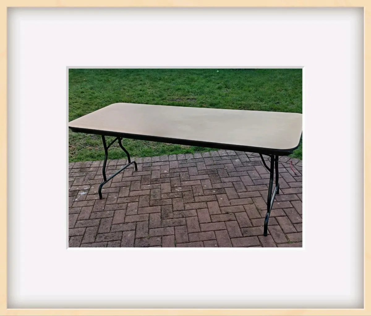 Heavy weight fold up table - Image 4