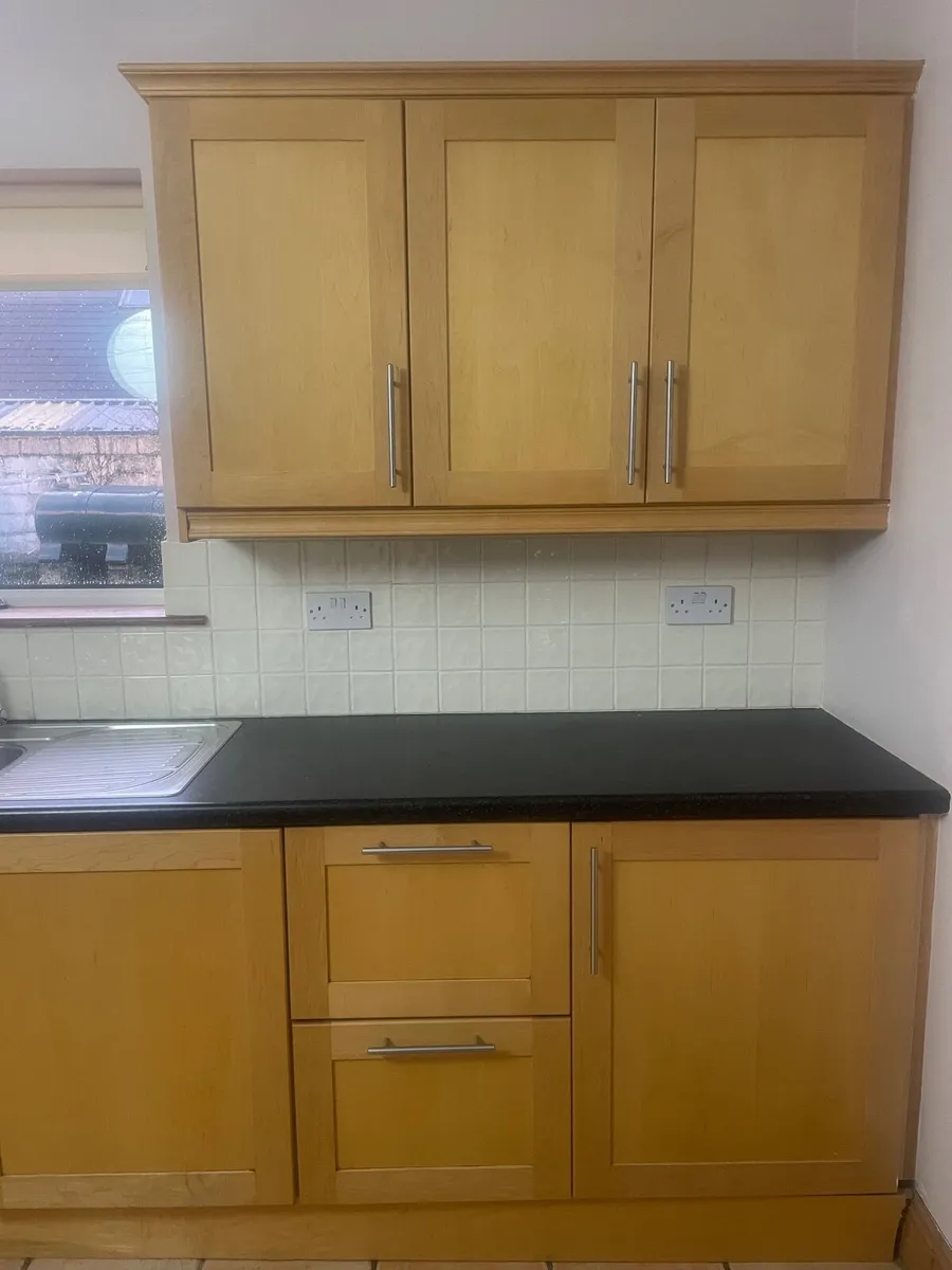 Kitchen unit - Image 1