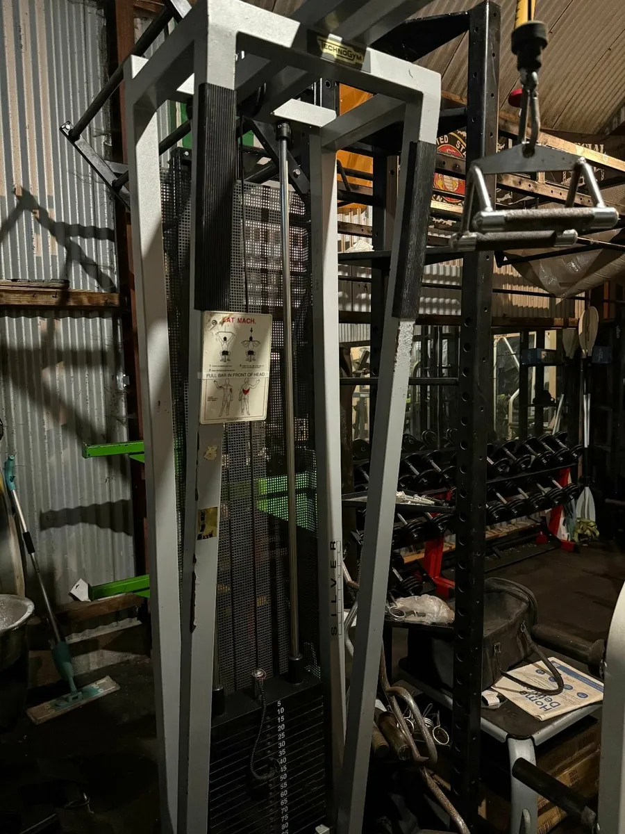 Technogym Lat Pulldown Machine – 90 kg Stack - Image 2