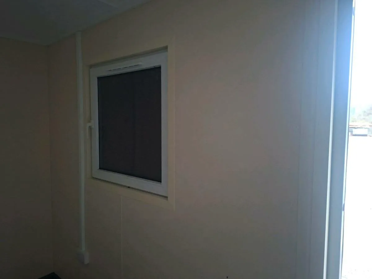 Containers and cabins - Image 4