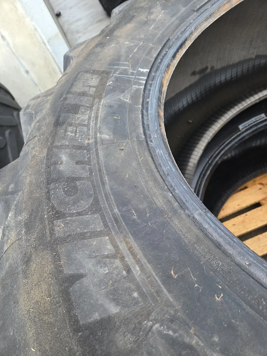 2 x Michelin Tyres - Image 4