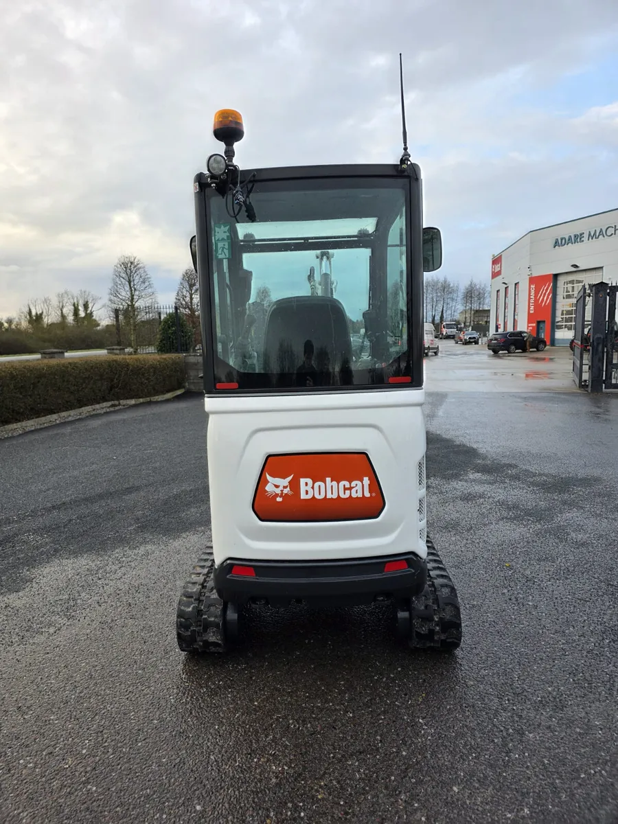 2022 Bobcat E19 Mini Digger | 1k Hrs + Breaker - Image 4