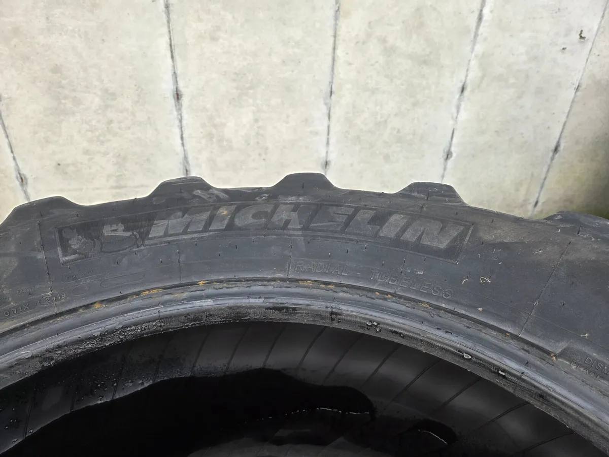 2 x Michelin Tyres - Image 4