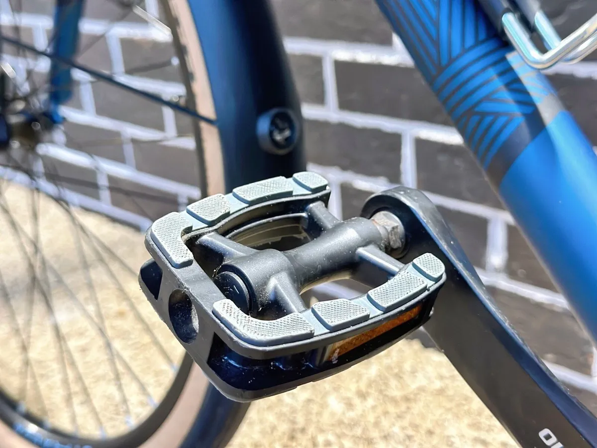 Hybrid Bike Basically Brand New - Image 4