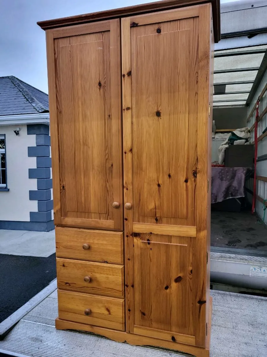 Pine wardrobe - Image 1