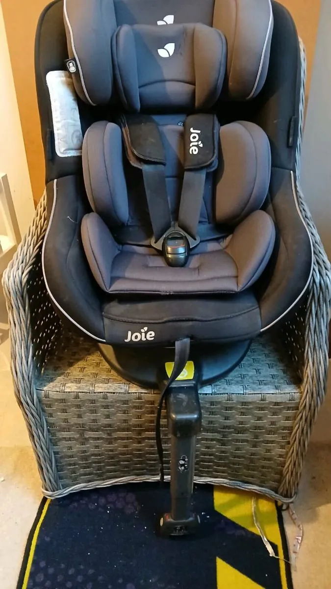 Jole car seat 0-18kg - Image 1