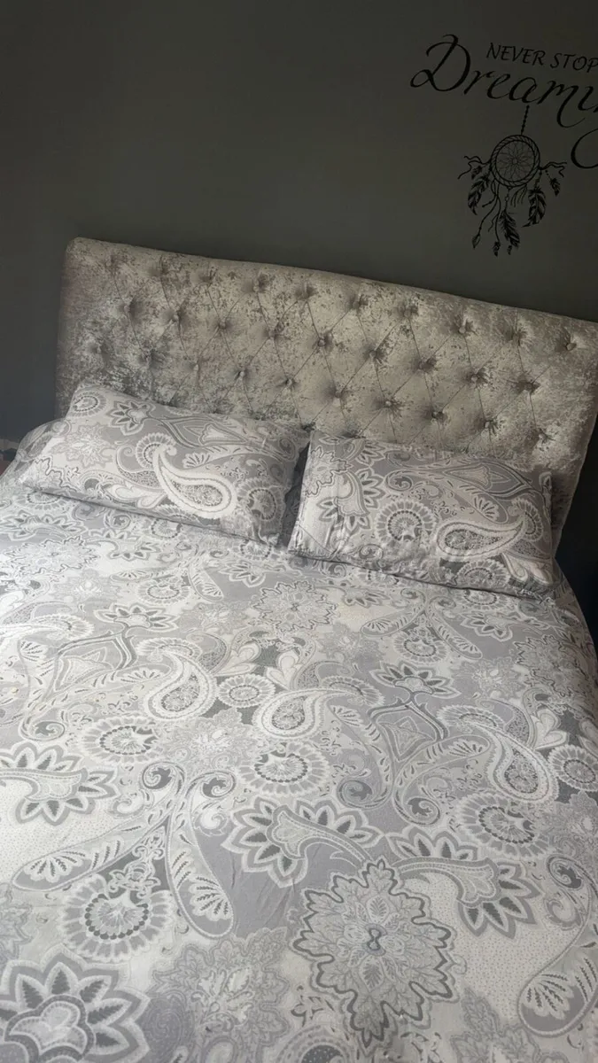 King size sleigh bed - Image 2