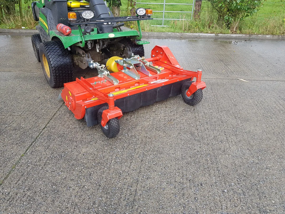 Humus front mower deck - Image 1
