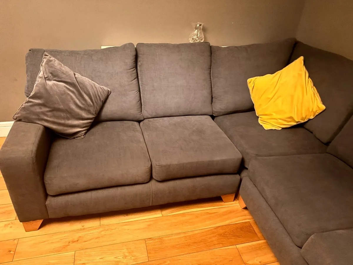 Sofa - Image 2