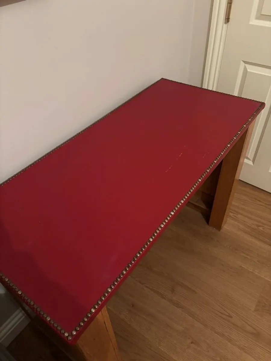 Wall mirror and desk - Image 3