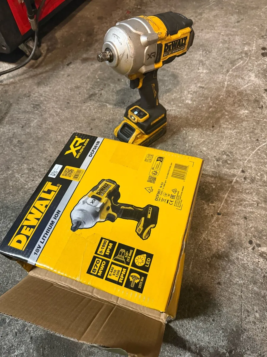 DeWalt High torque impact wrench - Image 2