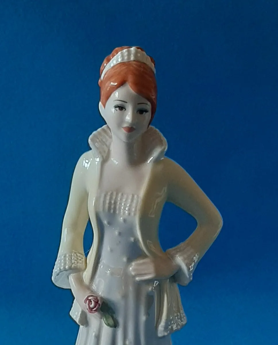 Figurine - Coalport - Image 1