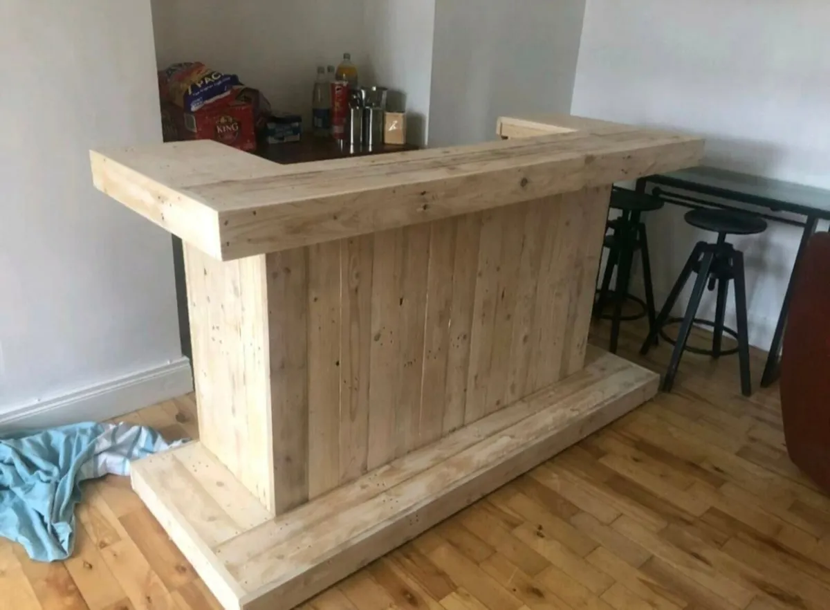 Handmade rustic homebar - Image 1