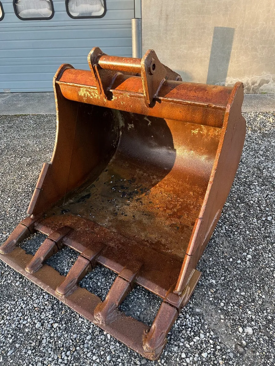 65mm pin buckets - Image 1