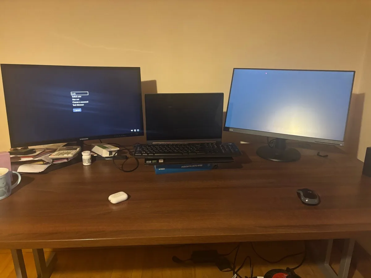 Office Table - Image 3