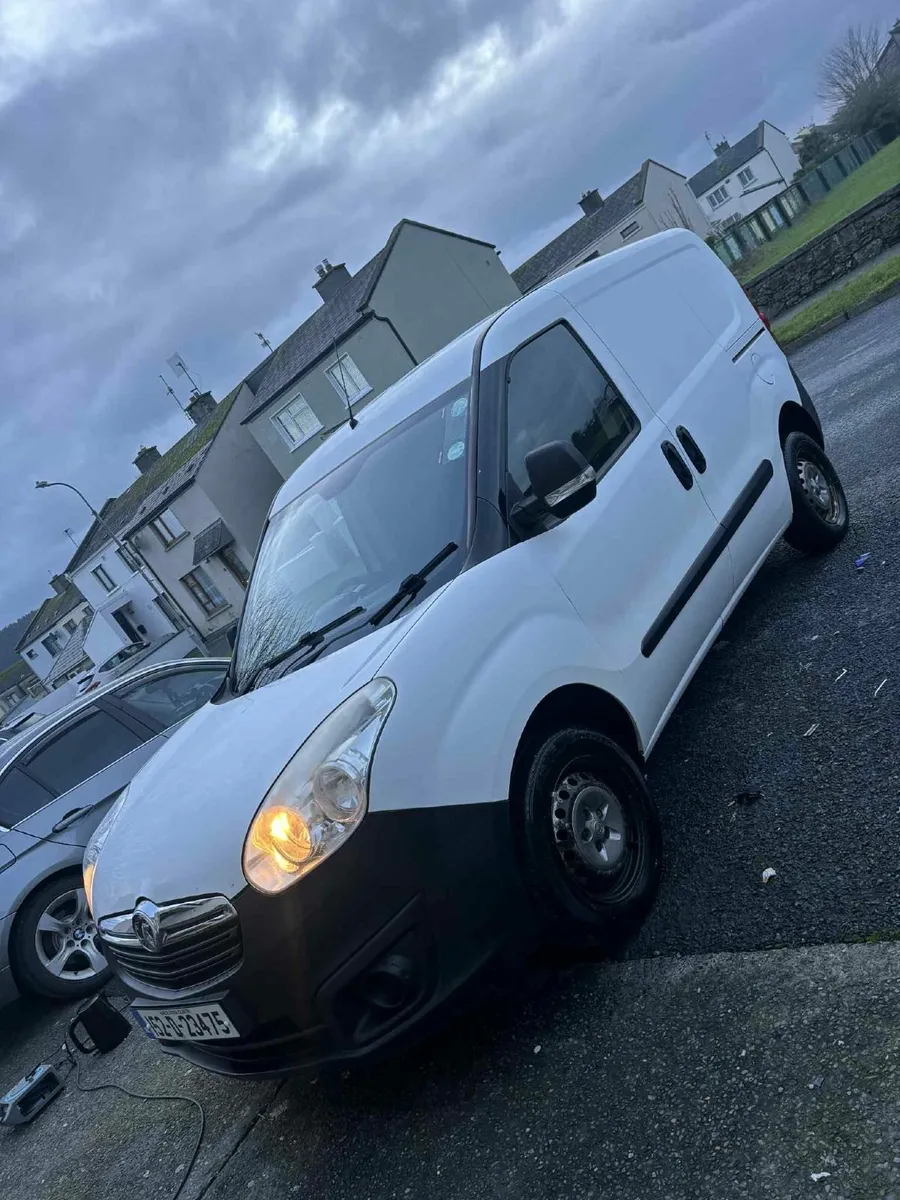Vauxhall  combo  2015 - Image 4