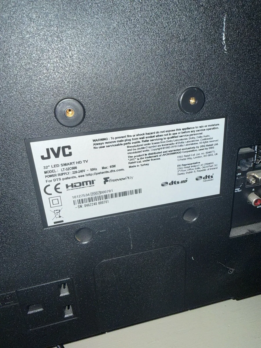 JVC 32 inch smart TV - Image 4
