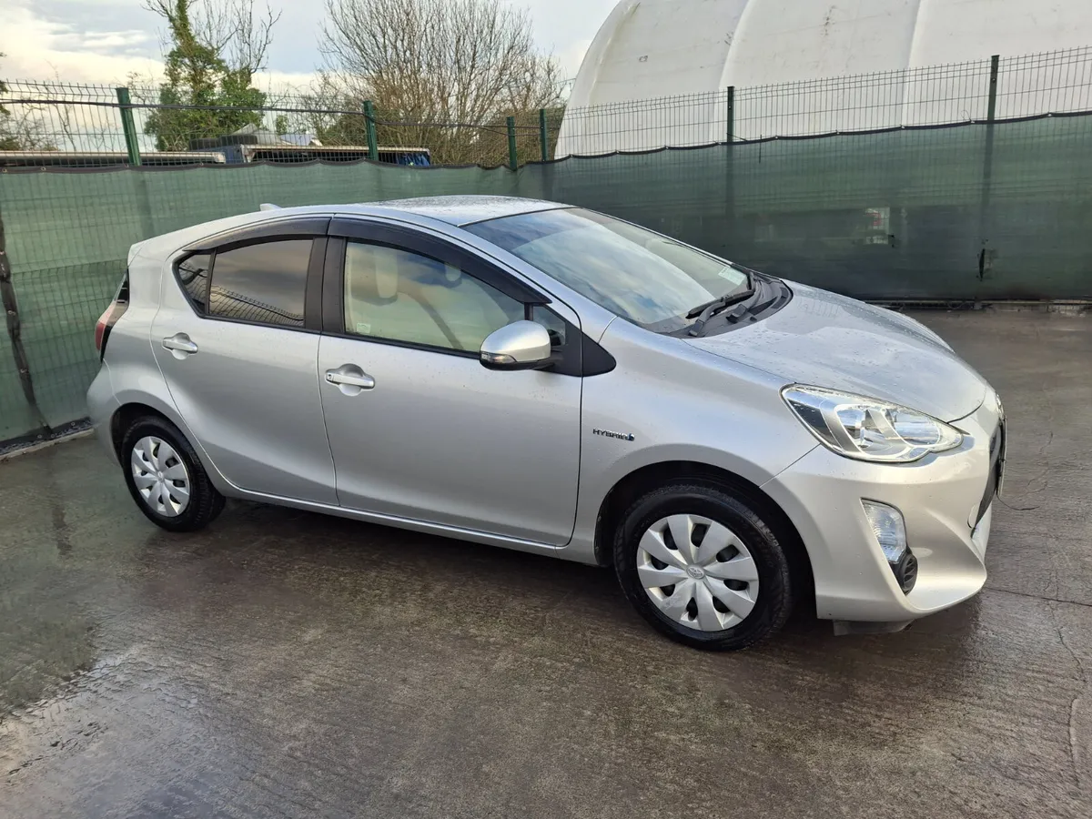 2017 Toyota Aqua 1.5 Hybrid - Image 1