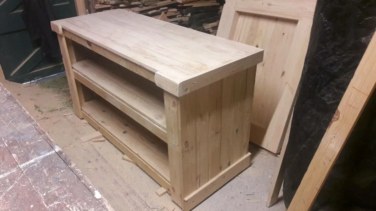 Handmade rustic kitchen islands - Image 4